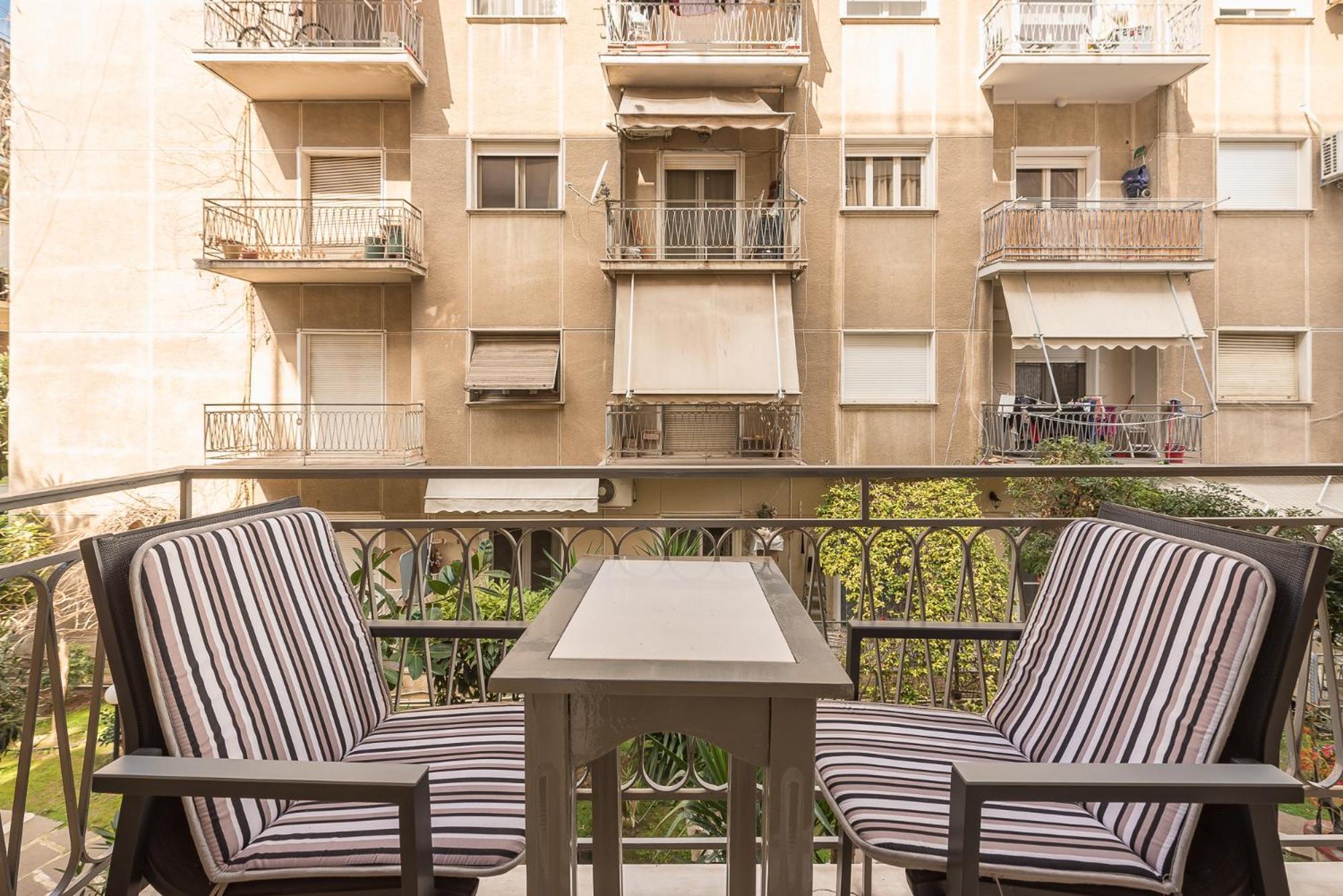Stylish Luxury Apartment At Ampelokipi Metro Station Athen Eksteriør bilde